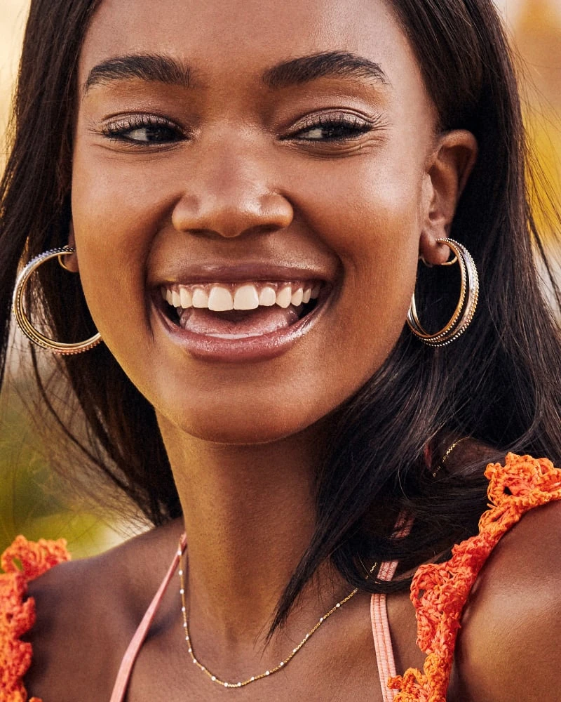 18 Inch Single Satellite Chain Necklace In Mixed Metal 4 18 Inch Single Satellite Chain Necklace In Mixed Metal - Image 2