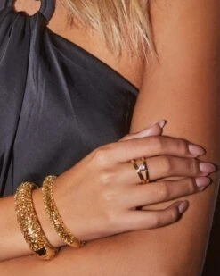 Abbie Bangle Bracelet In Gold 8 Abbie Bangle Bracelet In Gold -Kendra Scott Jewelry Store Kendra Scott Abbie Bangle Bracelet Gold 00 1