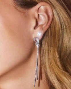 Annie Linear Earrings In Silver 7 Annie Linear Earrings In Silver -Kendra Scott Jewelry Store Kendra Scott Annie Linear Earring Rhodium 00