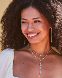 Annie Y Necklace In Gold 8 Annie Y Necklace In Gold -Kendra Scott Jewelry Store Kendra Scott Annie Y Necklace Gold 00