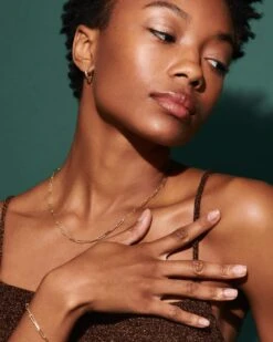 Courtney Paperclip Necklace In Gold -Kendra Scott Jewelry Store Kendra Scott Courtney Papeerclip Necklace Gold 00