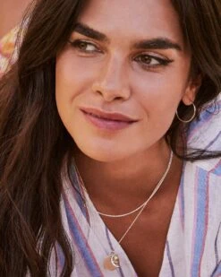 Davis Charm In 18k Rose Gold Vermeil 8 Davis Charm In 18k Rose Gold Vermeil -Kendra Scott Jewelry Store Kendra Scott Davis Charm Sterling Silver 00