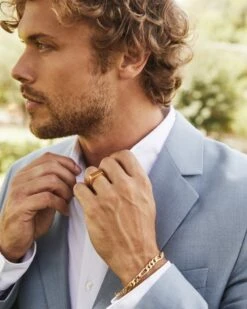 Figaro Chain Bracelet In 18k Gold Vermeil 9 Figaro Chain Bracelet In 18k Gold Vermeil -Kendra Scott Jewelry Store Kendra Scott Fiagro Chain Bracelet Gold Vermeil 01