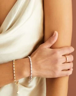 Juliette Gold Delicate Chain Bracelet In White Crystal 9 Juliette Gold Delicate Chain Bracelet In White Crystal -Kendra Scott Jewelry Store Kendra Scott Juliette Chain Bracelet Gold 03