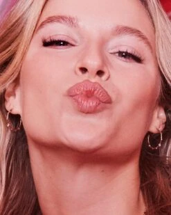 Michelle 14k Yellow Gold Hoop Earrings In White Diamond -Kendra Scott Jewelry Store Kendra Scott Michelle Hoop Earrings Yellow Gold 02