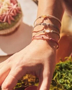 Emilie Gold Corded Bracelet In Iridescent Drusy -Kendra Scott Jewelry Store Kendra Scott Shop for Good Bracelets 00