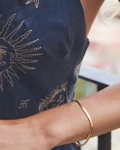 Herringbone Chain Bracelet In 18k Yellow Gold Vermeil -Kendra Scott Jewelry Store kendra scott herringbone chain bracelet 2