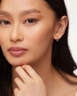 Maggie Huggie Earrings In Silver Filigree -Kendra Scott Jewelry Store kendra scott maggie huggie earring gold filigree