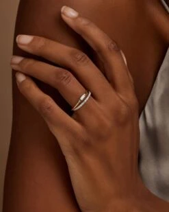 Maria 14k Yellow Gold Band Ring In White Diamond -Kendra Scott Jewelry Store kendra scott maria fine ring yellow 14kgold diamond 02 lg