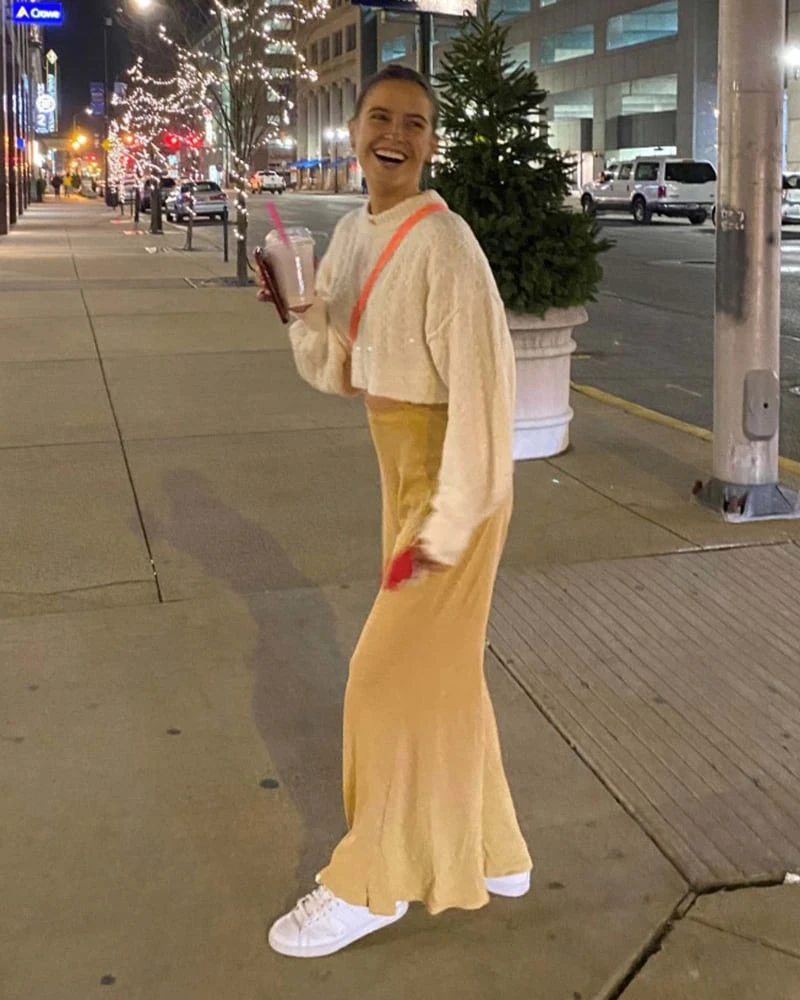 LoLoStrong Lion Charm In Rose Gold 6 LoLoStrong Lion Charm In Rose Gold - Image 4